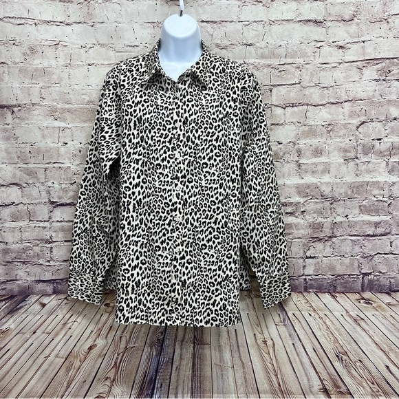Lands End Leopard Print Button Front Long Sleeve Shirt - Picture 1 of 9